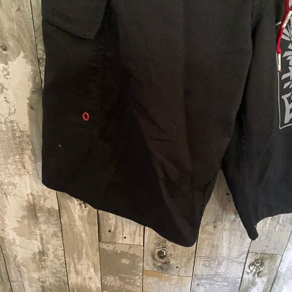 Famous stars and straps red and black shorts - Picture 7 of 9